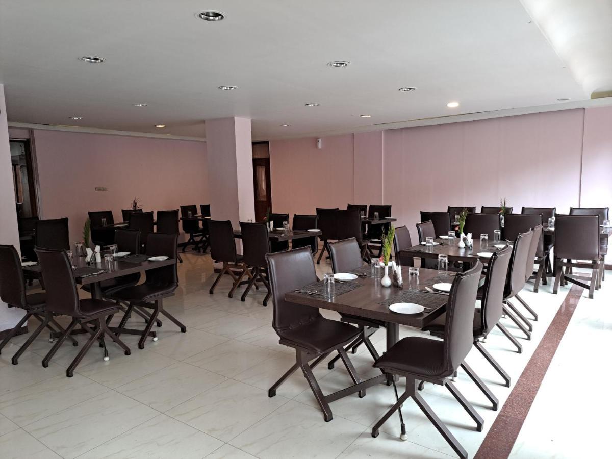 Hotel Preethi Classic Towers Udagamandalam Exterior photo