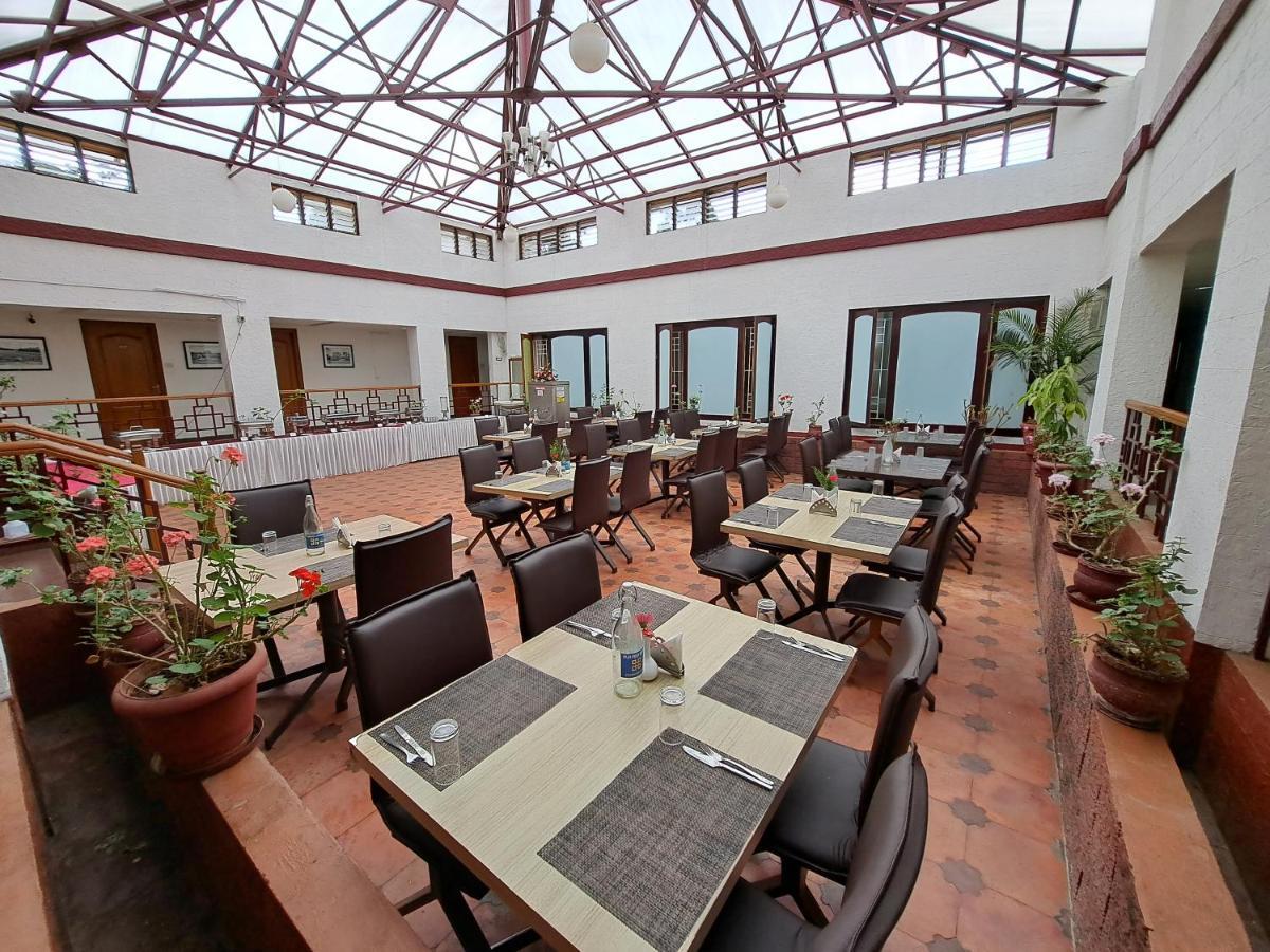 Hotel Preethi Classic Towers Udagamandalam Exterior photo