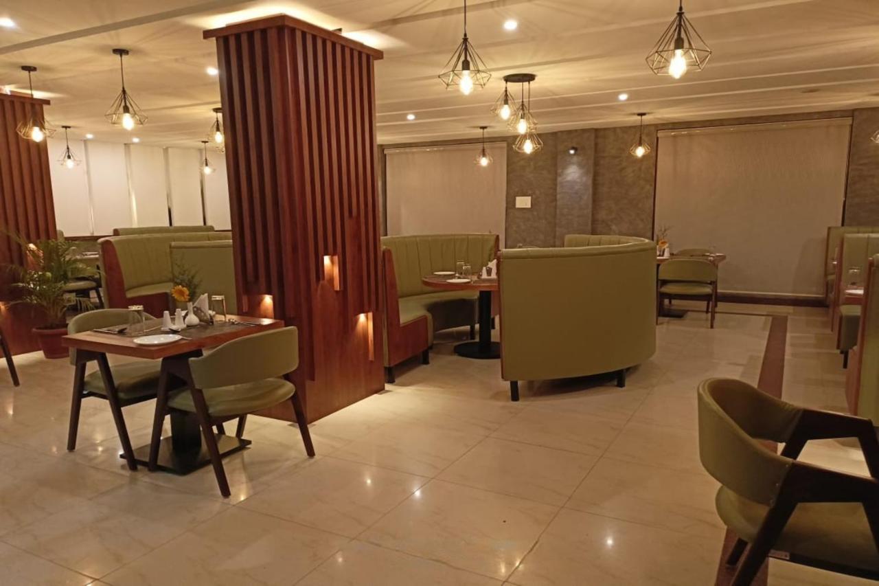 Hotel Preethi Classic Towers Udagamandalam Exterior photo