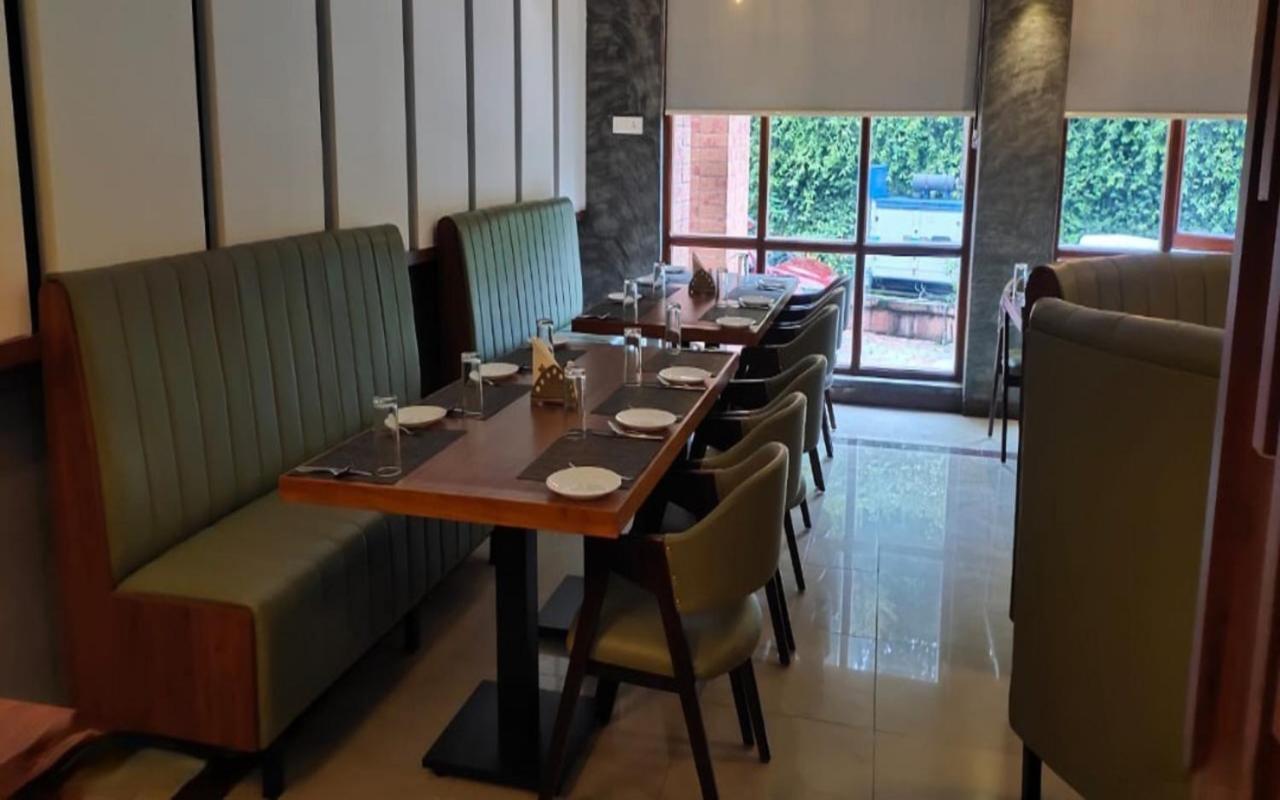 Hotel Preethi Classic Towers Udagamandalam Exterior photo